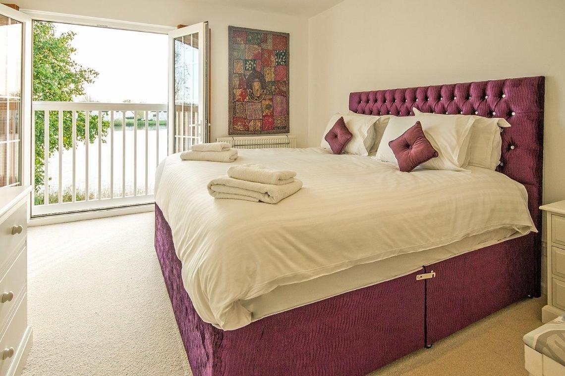 Windrush Lake 65, Sunset Lodge - P South Cerney Extérieur photo