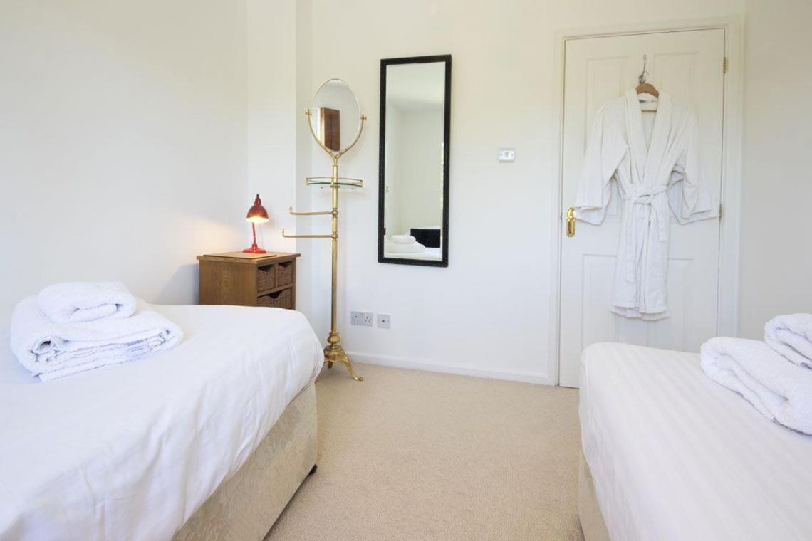 Windrush Lake 65, Sunset Lodge - P South Cerney Extérieur photo